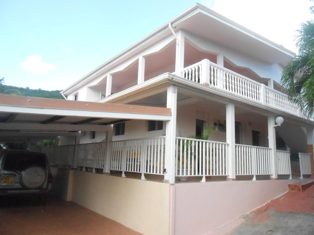 Chez Lucia Et Donatien Apartment Les Anses-d'Arlets Exterior photo